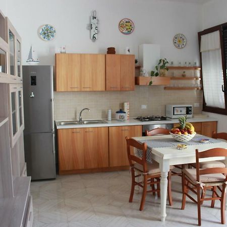 Guest House Zio Michele - Чинизи Экстерьер фото